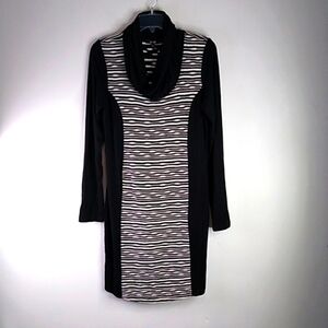 Yest - Long Sleeve Body Con Dress - Size 6
